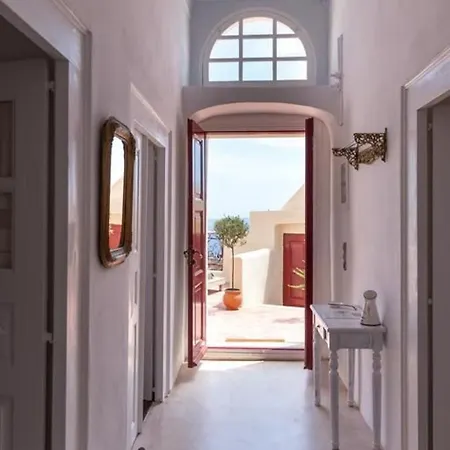 Beautiful Spectacular Sea Views Sunset & Caldera Views Aegean *