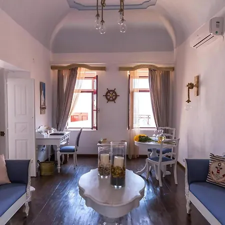 Villa Beautiful Spectacular Sea Views Sunset Caldera Views Aegean Serenity Oia