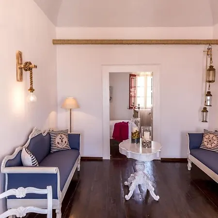 Beautiful Spectacular Sea Views Sunset Caldera Views Aegean Serenity Villa